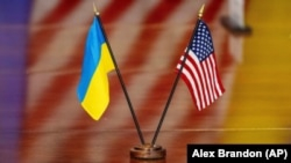 Комітет розвідки США закликає Конгрес до кінця тижня схвалити допомогу Україні