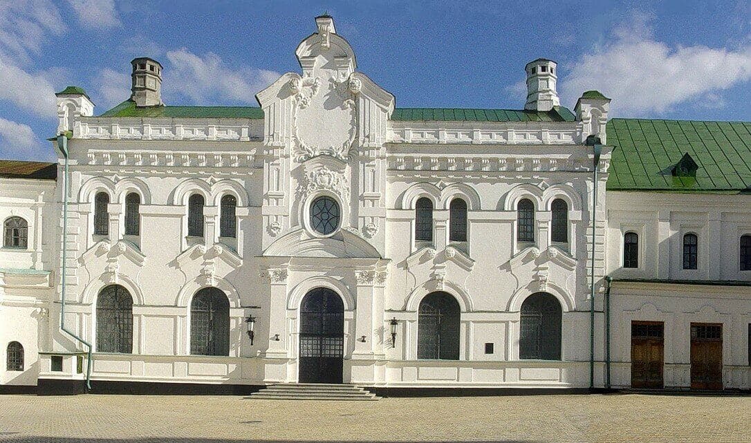 Впервые публике показывают уникальные предметы эпохи Мазепы.