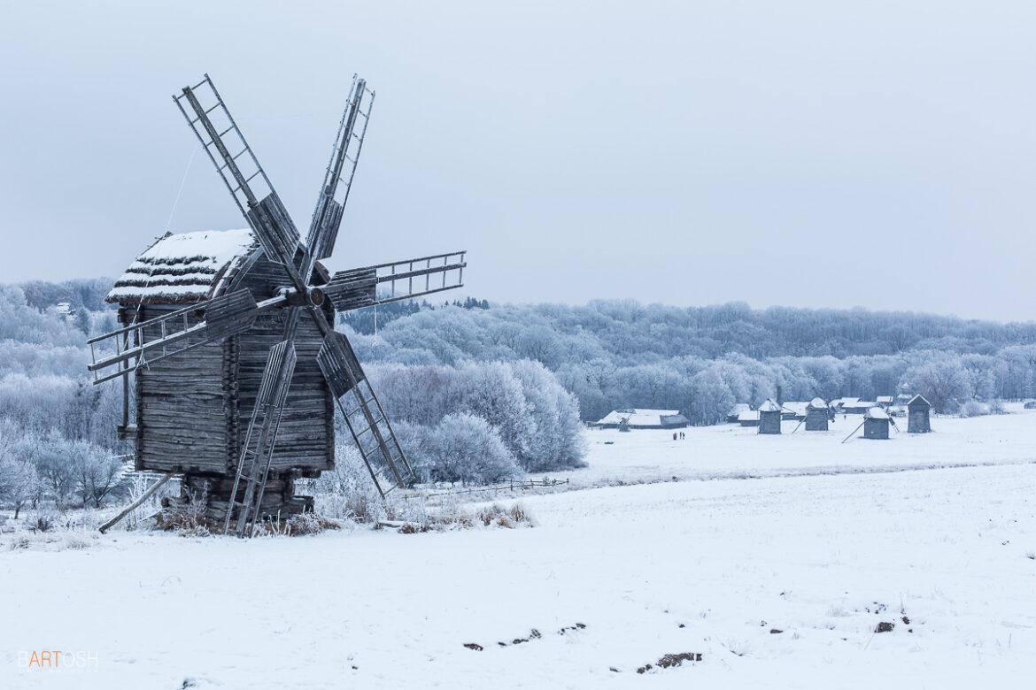 At the Open-Air Museum, you'll learn to create the magic of Christmas.