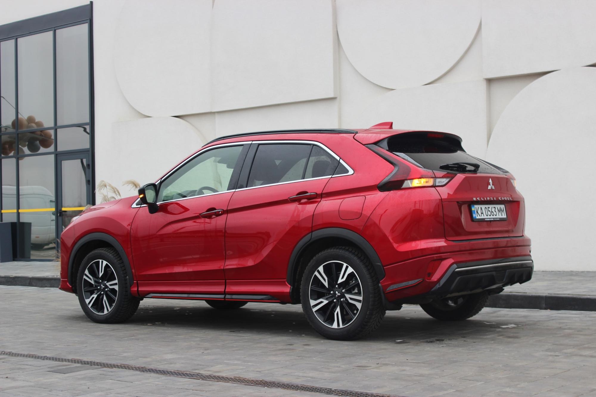 Тест-драйв Mitsubishi Eclipse Cross: преимущества и недостатки купеобразного кроссовера