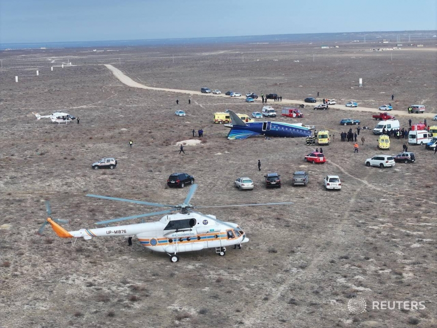 В Казахстане разбился самолет с пассажирами, летевший из Баку в Грозный (видео)