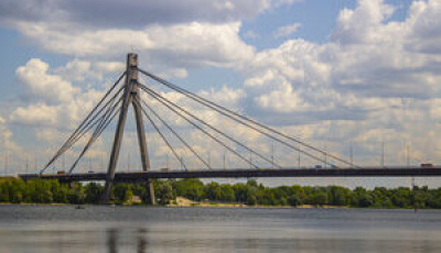 У Києві на три місяці обмежать рух єдиним мостом на Троєщину. КАРТА